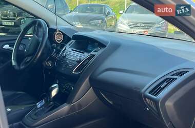 Хэтчбек Ford Focus 2016 в 