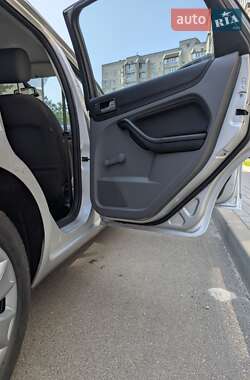 Универсал Ford Focus 2010 в 