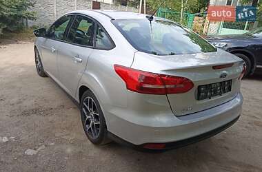Седан Ford Focus 2017 в 