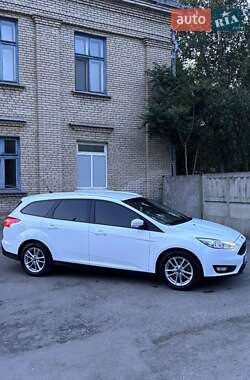 Универсал Ford Focus 2016 в 