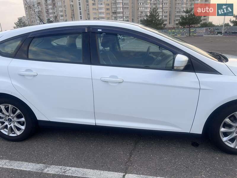 Хэтчбек Ford Focus 2013 в Николаеве