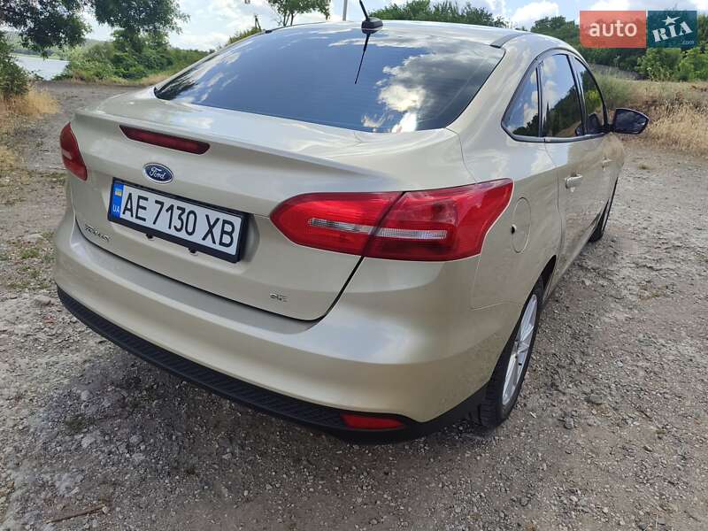 Седан Ford Focus 2018 в Днепре