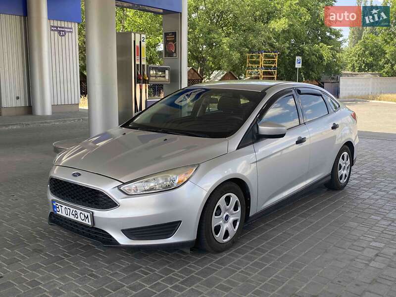Седан Ford Focus 2016 в 