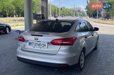 Седан Ford Focus 2016 в 
