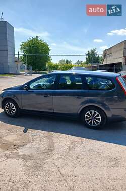 Универсал Ford Focus 2009 в 