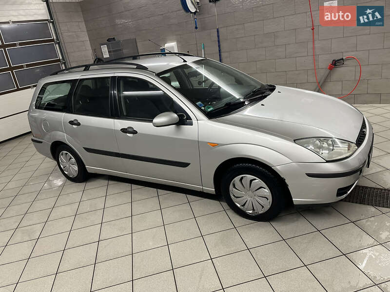 Универсал Ford Focus 2003 в 