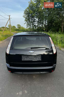 Универсал Ford Focus 2010 в 