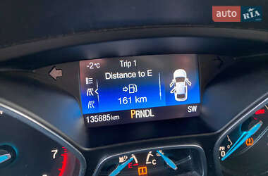 Хэтчбек Ford Focus 2015 в 