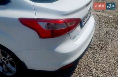 Седан Ford Focus 2011 в 