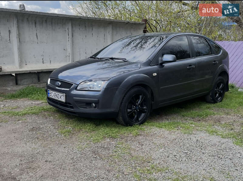 Хэтчбек Ford Focus 2005 в Днепре