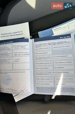 Седан Ford Focus 2011 в 