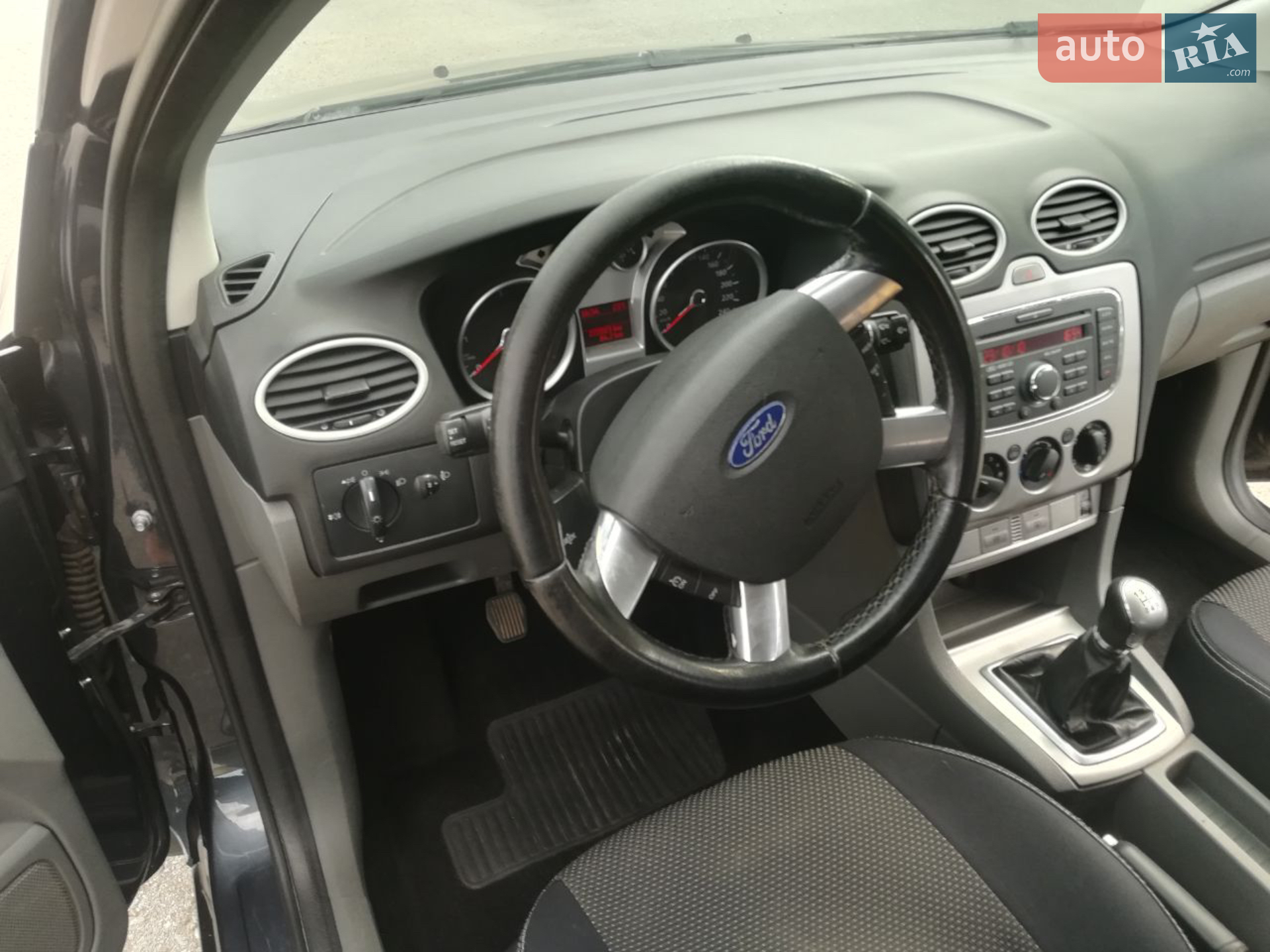 Ford Focus 2010 VIN WF0SXXGCDSAL43964 фото оголошення 7 з 19