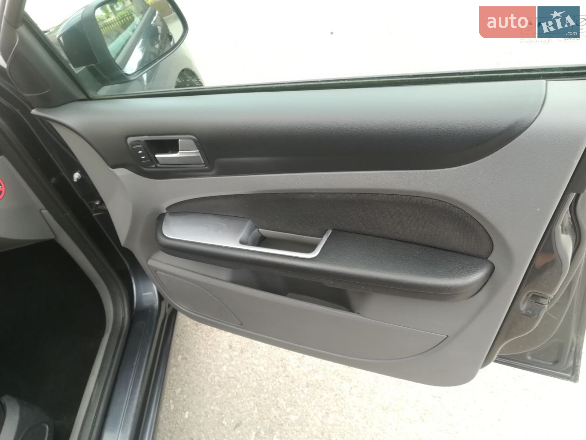 Ford Focus 2010 VIN WF0SXXGCDSAL43964 фото оголошення 12 з 19