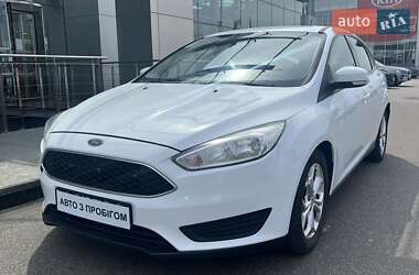Хэтчбек Ford Focus 2017 в 