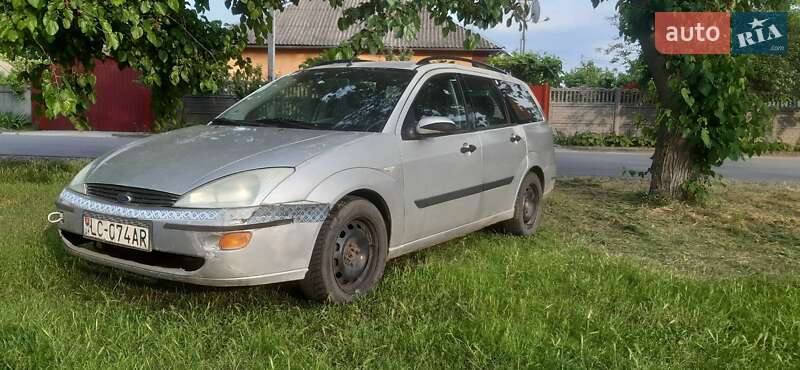 Универсал Ford Focus 1999 в Чигирине фото Универсал Ford Focus 1999 в Чигирине