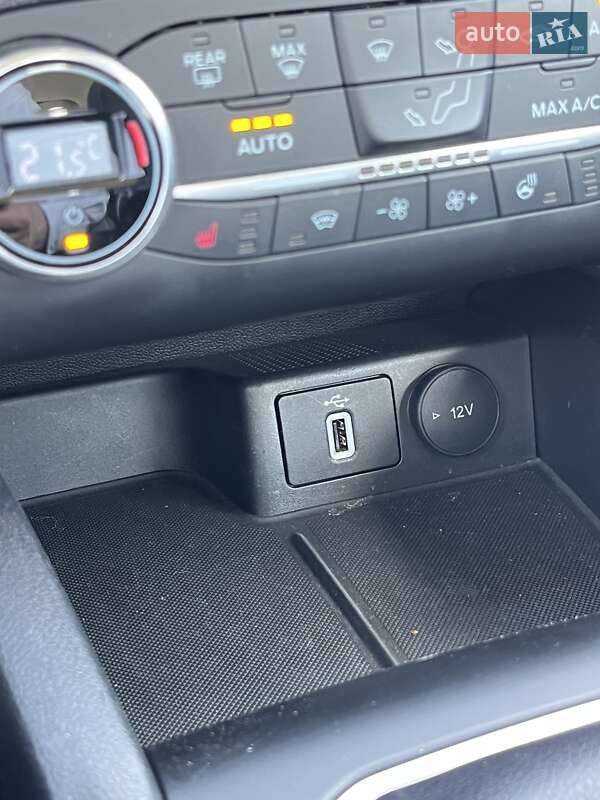 Универсал Ford Focus 2019 в Киеве фото 20 Универсал Ford Focus 2019 в Киеве