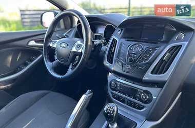 Универсал Ford Focus 2012 в 