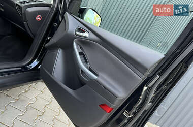 Универсал Ford Focus 2013 в 