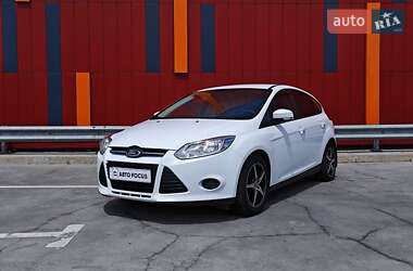 Хэтчбек Ford Focus 2014 в 