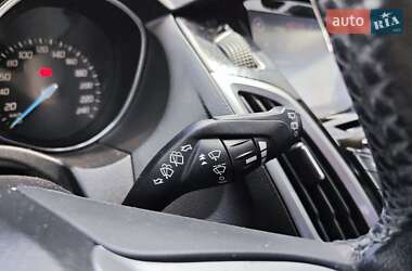 Хэтчбек Ford Focus 2014 в 