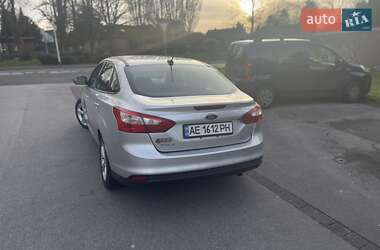 Седан Ford Focus 2014 в 