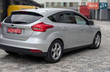 Хэтчбек Ford Focus 2018 в 