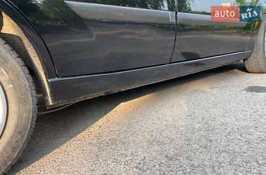 Хэтчбек Ford Focus 2004 в 