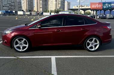 Седан Ford Focus 2013 в 
