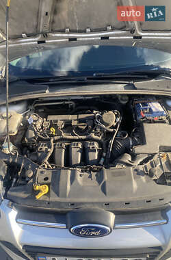 Седан Ford Focus 2013 в 