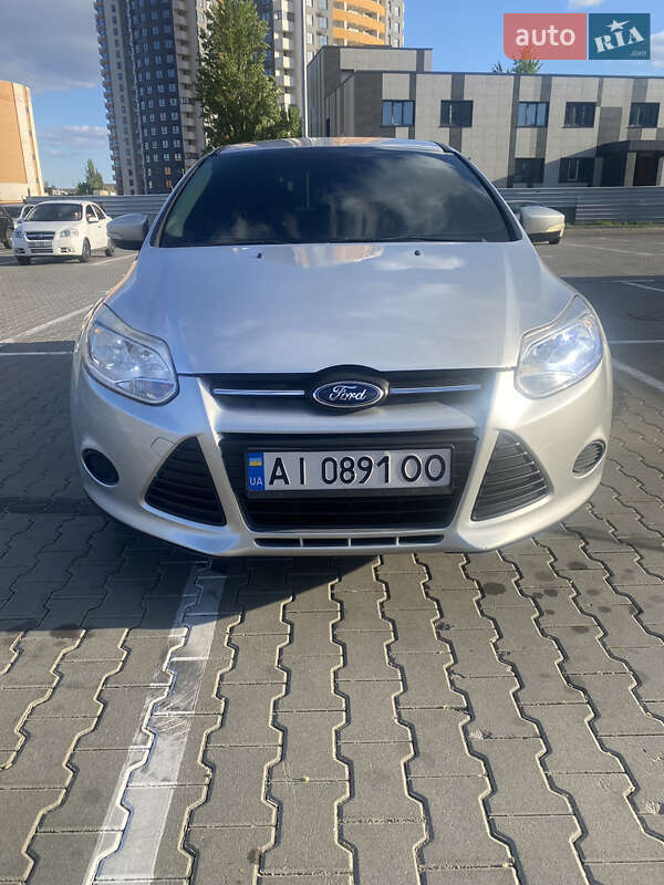 Седан Ford Focus 2013 в Киеве
