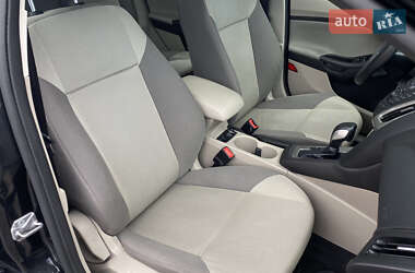 Хэтчбек Ford Focus 2014 в 
