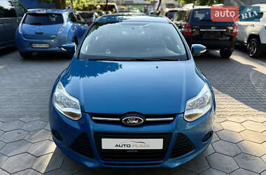 Хэтчбек Ford Focus 2014 в 