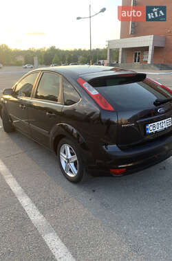 Хэтчбек Ford Focus 2006 в 