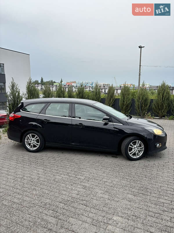 Ford Focus 2011