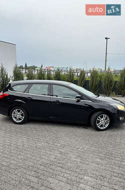 Универсал Ford Focus 2011 в 