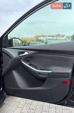 Универсал Ford Focus 2011 в 