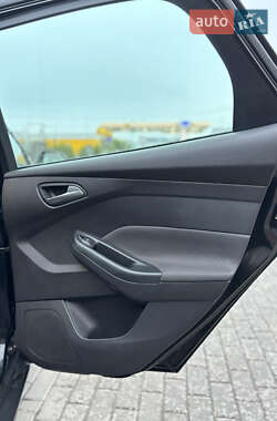 Универсал Ford Focus 2011 в 
