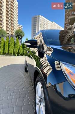 Седан Ford Focus 2015 в 