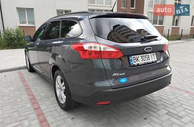 Универсал Ford Focus 2011 в 