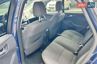 Универсал Ford Focus 2012 в 