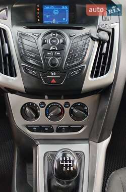 Универсал Ford Focus 2011 в 