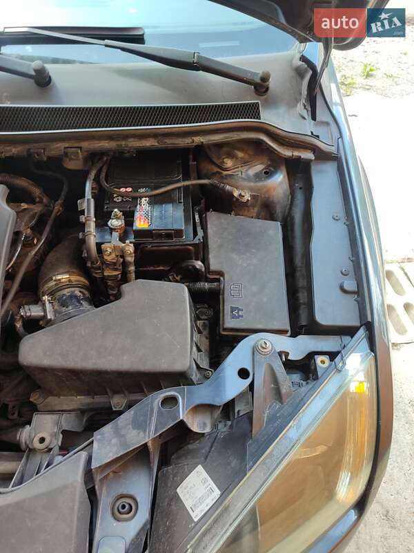 Универсал Ford Focus 2007 в Глыбокой