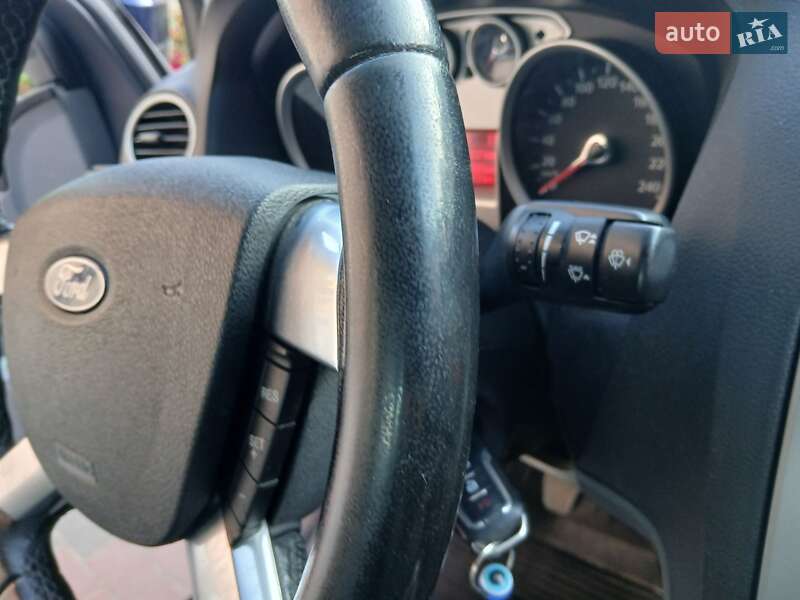 Универсал Ford Focus 2010 в Луцке