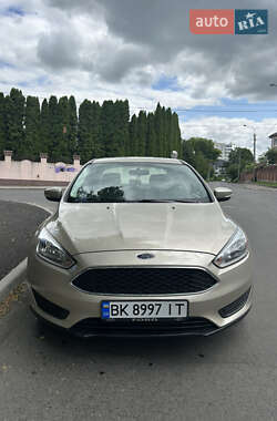 Седан Ford Focus 2017 в 