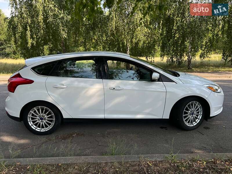 Хэтчбек Ford Focus 2014 в Запорожье