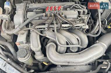 Хэтчбек Ford Focus 2011 в 