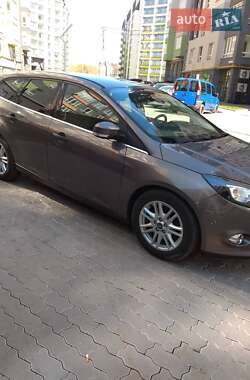 Универсал Ford Focus 2013 в 