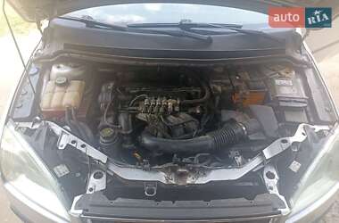 Седан Ford Focus 2006 в 