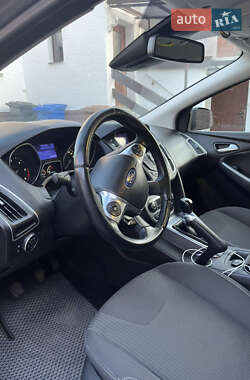 Универсал Ford Focus 2012 в 
