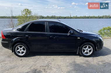 Седан Ford Focus 2007 в 